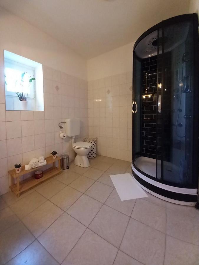הוילה בוג'ה Casa Girasole מראה חיצוני תמונה